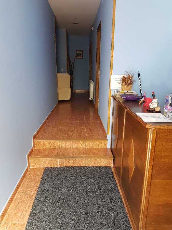 Hostal Los Nogales Cangas De Narcea Exteriör bild