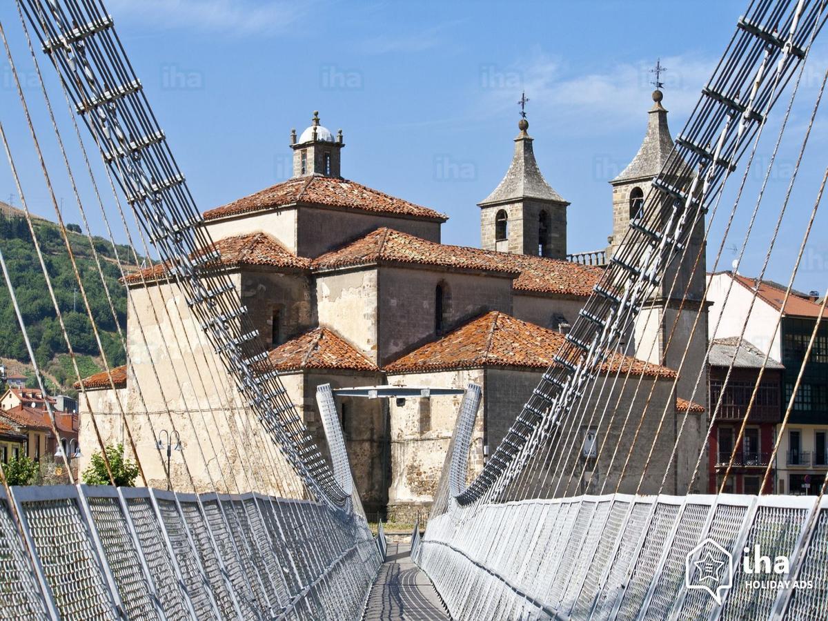 Hostal Los Nogales Cangas De Narcea Exteriör bild