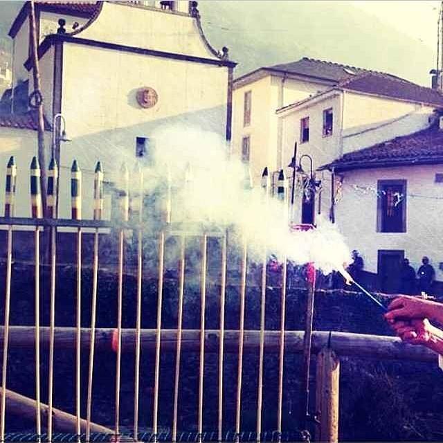 Hostal Los Nogales Cangas De Narcea Exteriör bild